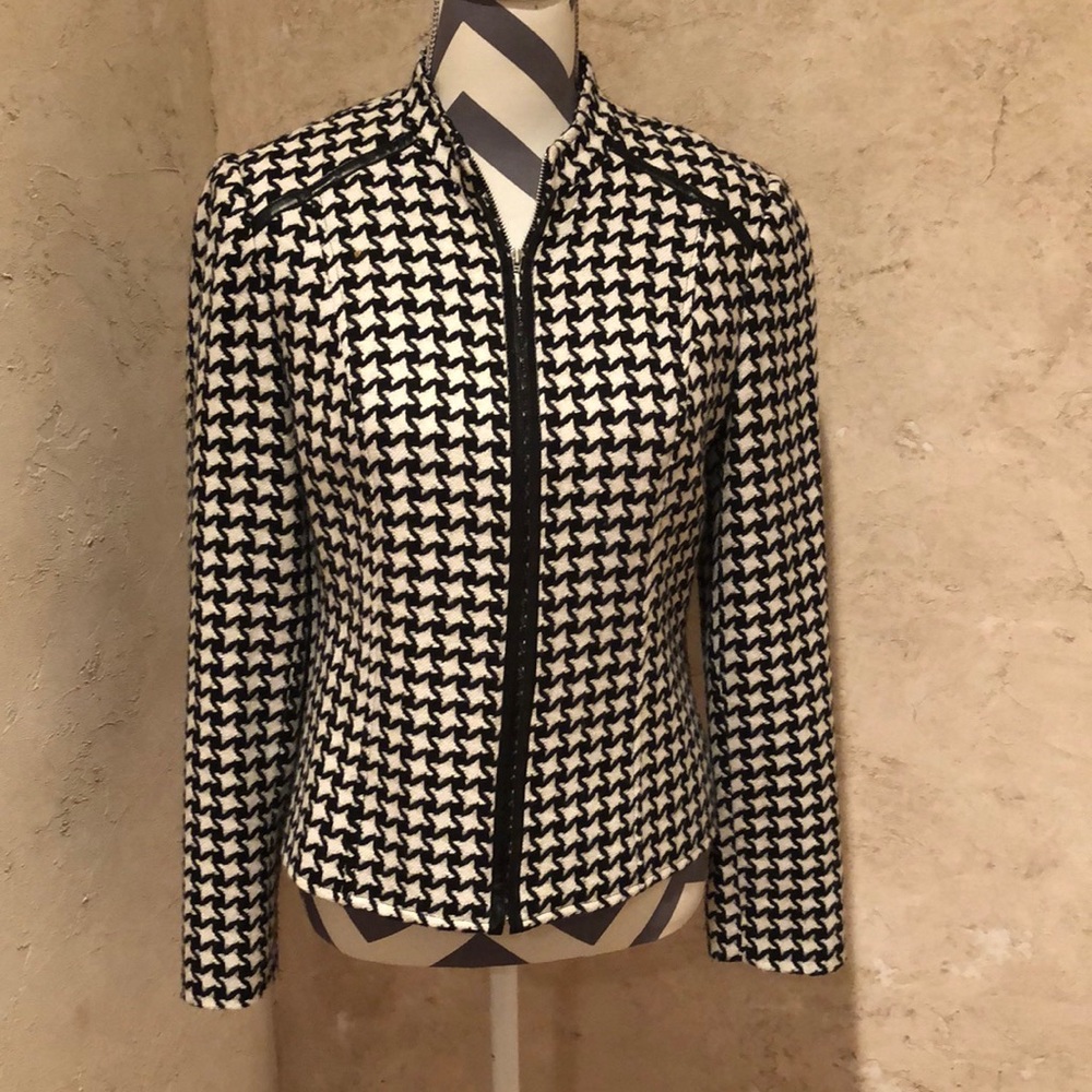 Jacket - Picture 3 of 5